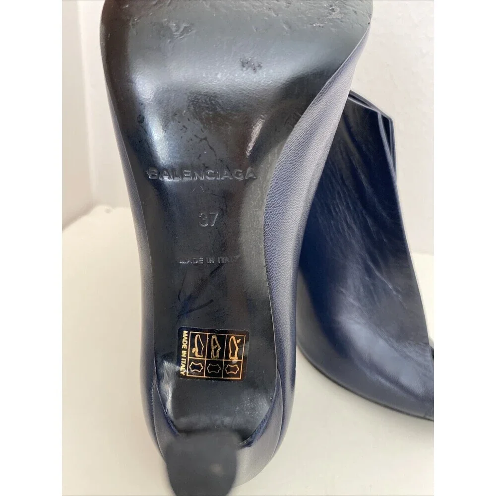 BALENCIAGA PARIS Womens Deep-V Cut Peep Toe High Heel black Bootie Pumps Eu 37